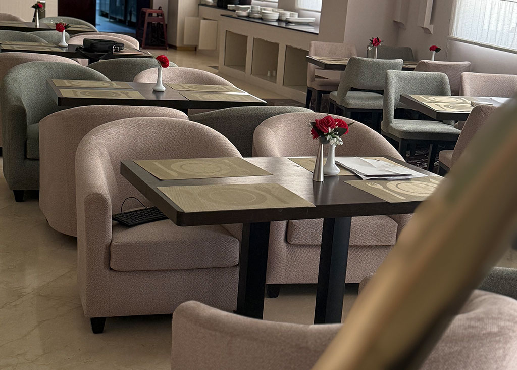 restaurant